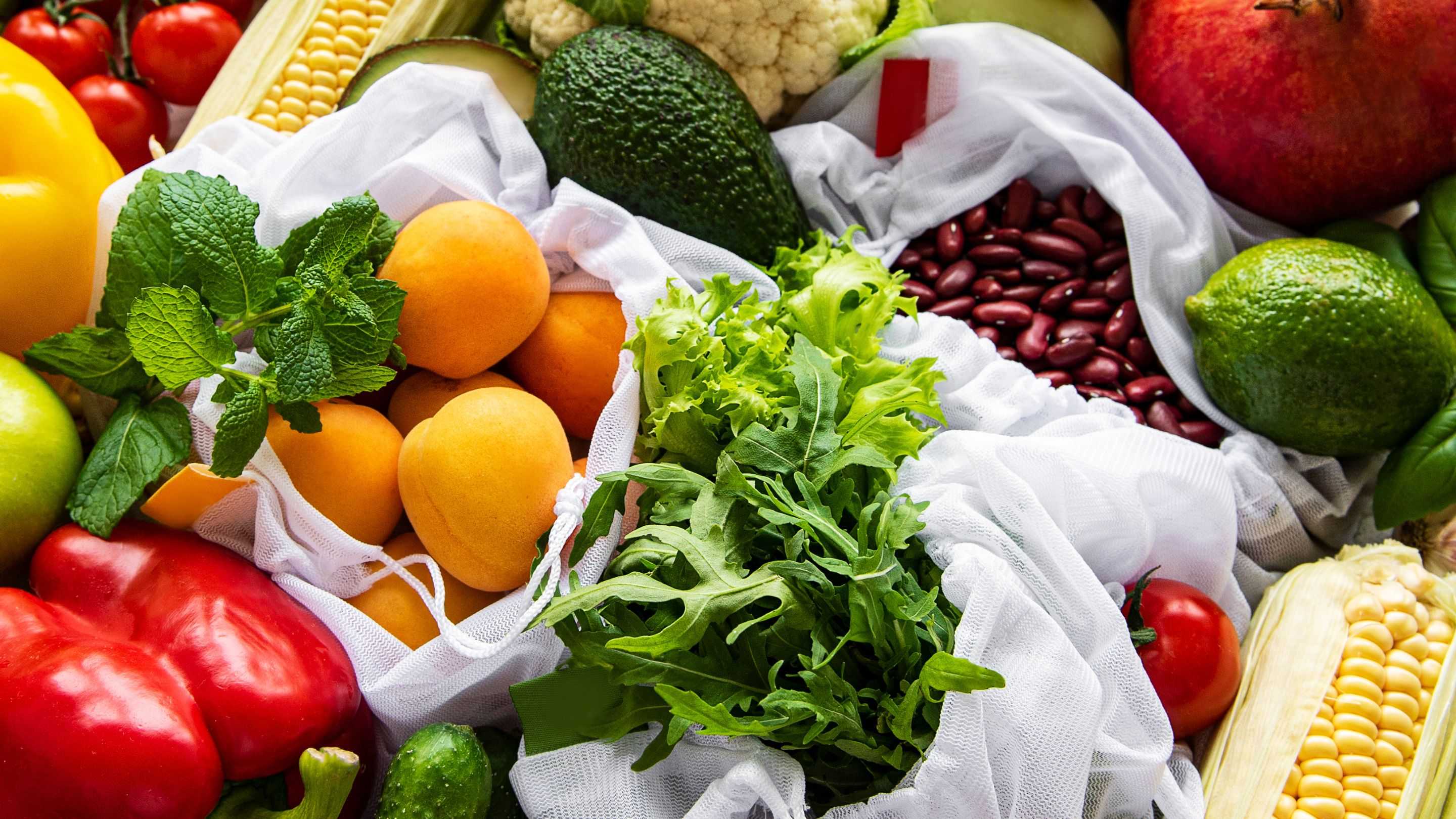 Sering Dianggap Sehat, Buah dan Sayur Ini Ternyata Mengandung Mikroplastik